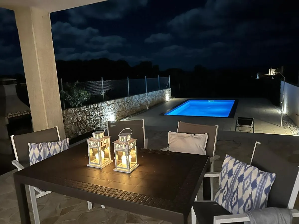 펜션 칼라 피 Casa Mirador - Bonita Casa Pareada 빌라